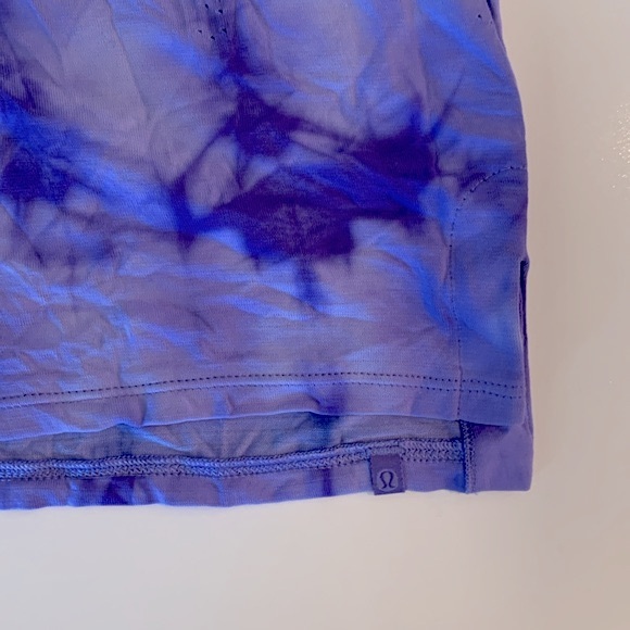 Lululemon Train to be Tank-purple Marble tie dye tank-size 6 - Picture 7 of 7